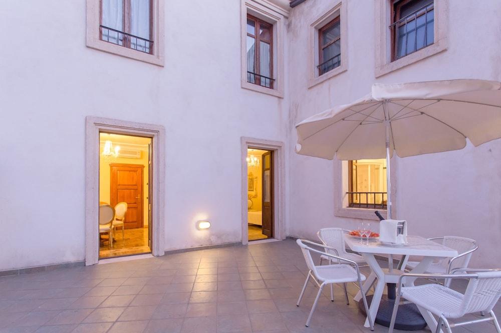 אוריסטאנו Mariano IV Palace Hotel מראה חיצוני תמונה