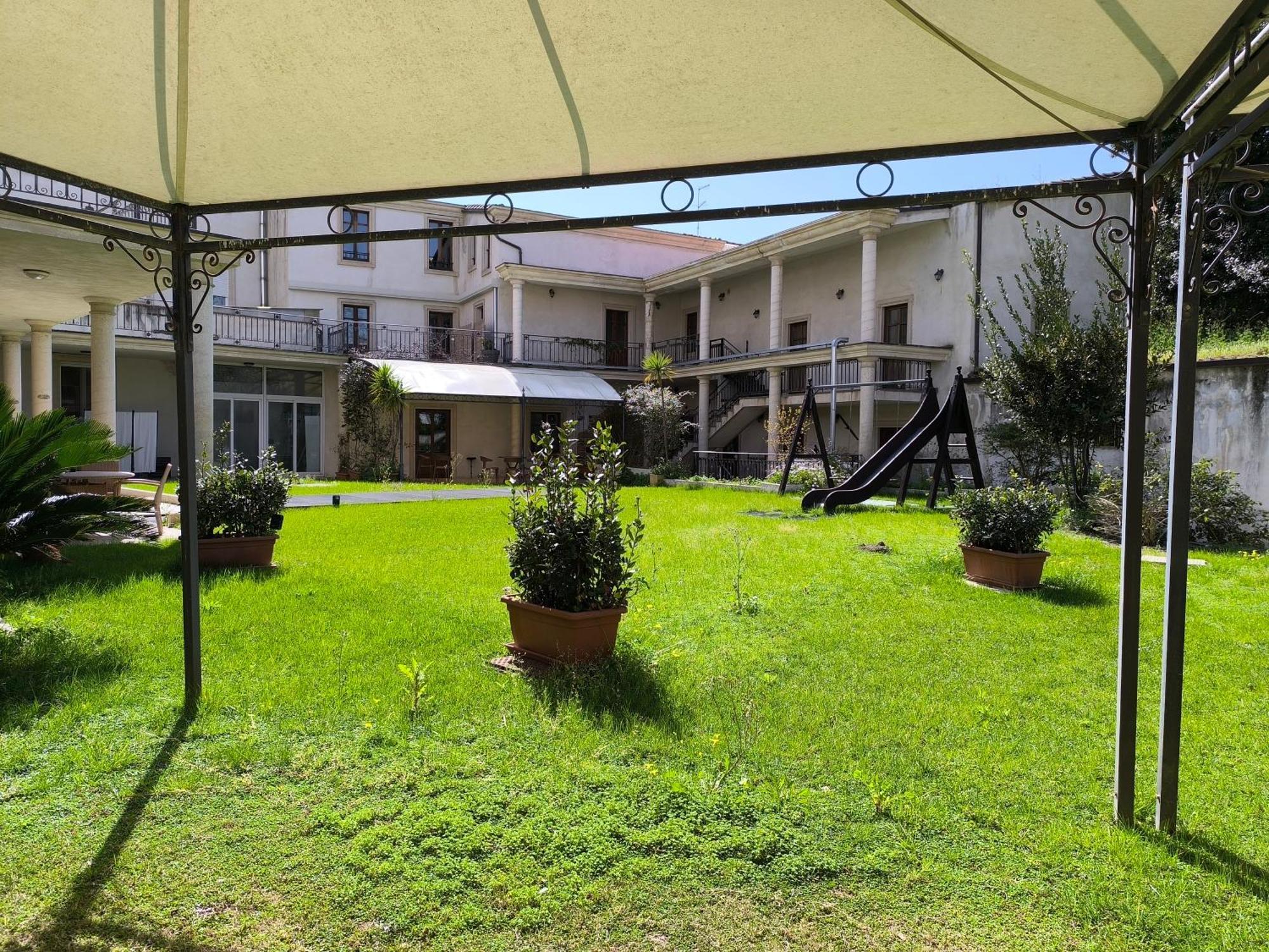 אוריסטאנו Mariano IV Palace Hotel מראה חיצוני תמונה